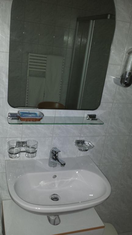ホテル Gastwirtschaft Hornbach-Pinte Wasen 部屋 写真